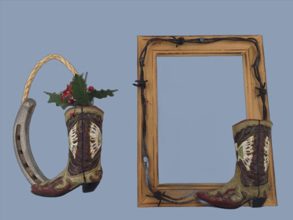 10565 - A - Wall Hanging Horseshoe with Rope & Boot and Picture Frame with Boot - Matching Set