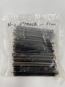 10675 - T - N-Gauge 5" Straight Track - 51 pieces - VG Condition - Box 13