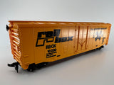 10748 - T - HO Scale - Tyco Train Set - 70's Era - Tracks - Transformer - Engine & 6 Train Cars - Box 9B