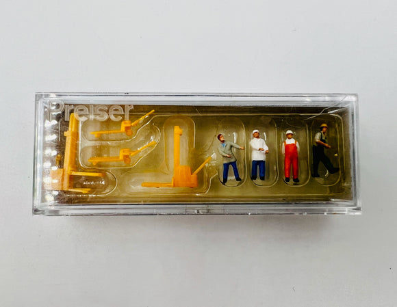 10847 - T - N-Gauge / Scale - Preiser - Stock Workers with Equipment - 1:160 - 79082 - Set of 4 with Equipment - New in Package - Box 13