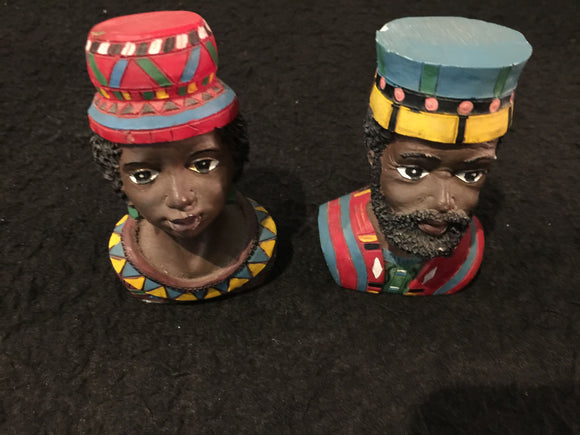 8195 - H - African Ceramic Bust of King & Queen in Traditional Dress  - Box 39