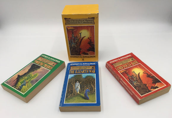 8204 - H - Stephen R. Donaldson Books series of 3 - The Chronicles of Thomas the Unbeliever - Box 41