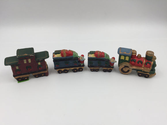 8519 - H - Gift Train 4-Piece - Makes a Colorful Miniature Seasonal Scene - 4