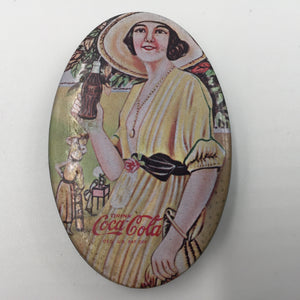 8945 - C - Coca Cola - Drink Coca Cola - Vintage Handy Sewing Kit - Tin In VCG - 1981 - Box 24