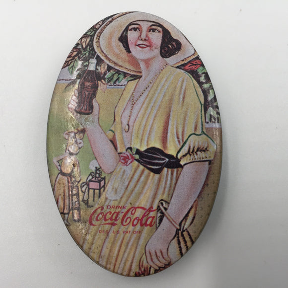8945 - C - Coca Cola - Drink Coca Cola - Vintage Handy Sewing Kit - Tin In VCG - 1981 - Box 24