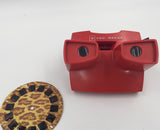 9033 - T - 3D View Master with Discovery Channel Disc - Various Wild Animal Shots - Old State of The Art Older Technology - Box 29