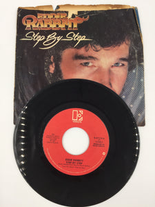 9235 - M - 45 RPM Record - Eddie Rabbitt - Step By Step - My Only Wish - 1981 - Elektra - Box 23