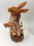 9576 - C - Mamma and Little Pierre Bunny Figurine - House of Lloyd - Stock #230078 - 1999 - Box 40