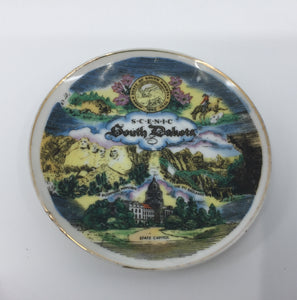 8694 - H - Decorative Plate - From the Badlands to Mt. Rushmore - Scenic South Dakota 3-7/8" Round - Rich In History -  Box 41